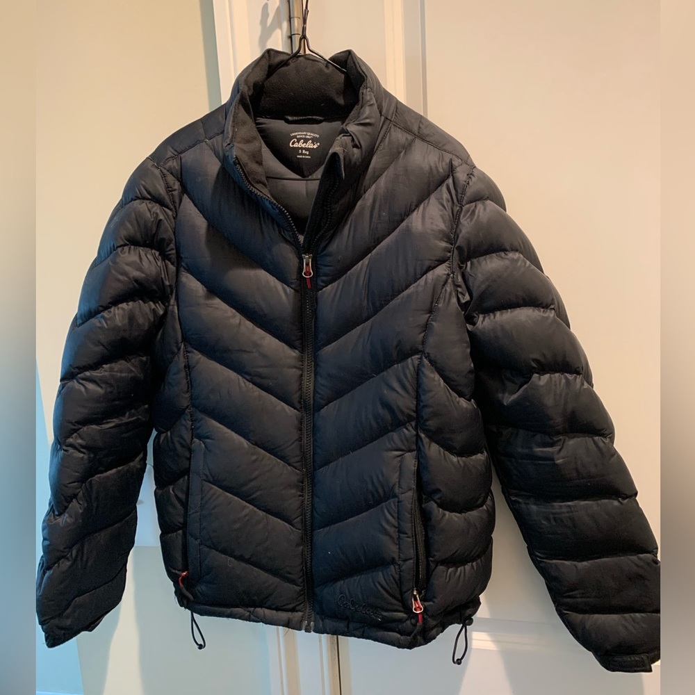 BLACK CABELAS DOWN JACKET  SIZE S